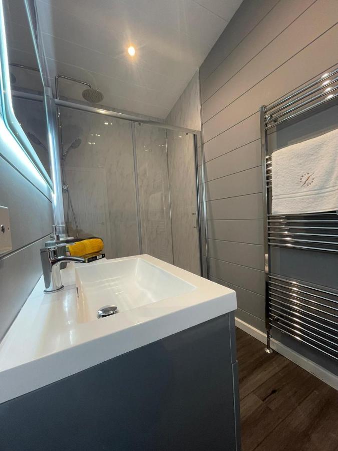 P78 - Pod With Hot Tub Holiday home